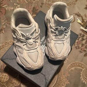 New Balance Kids Cream Sneakers